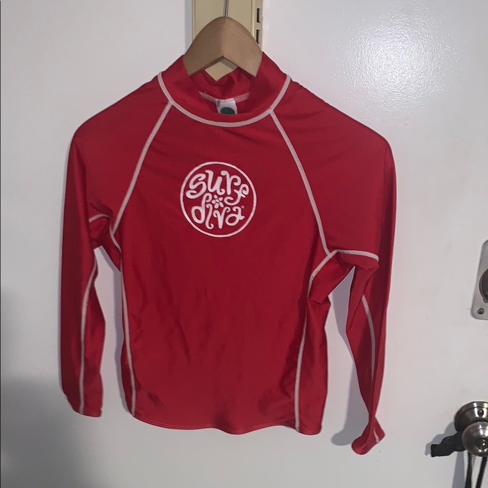 Surf Diva Red shirt